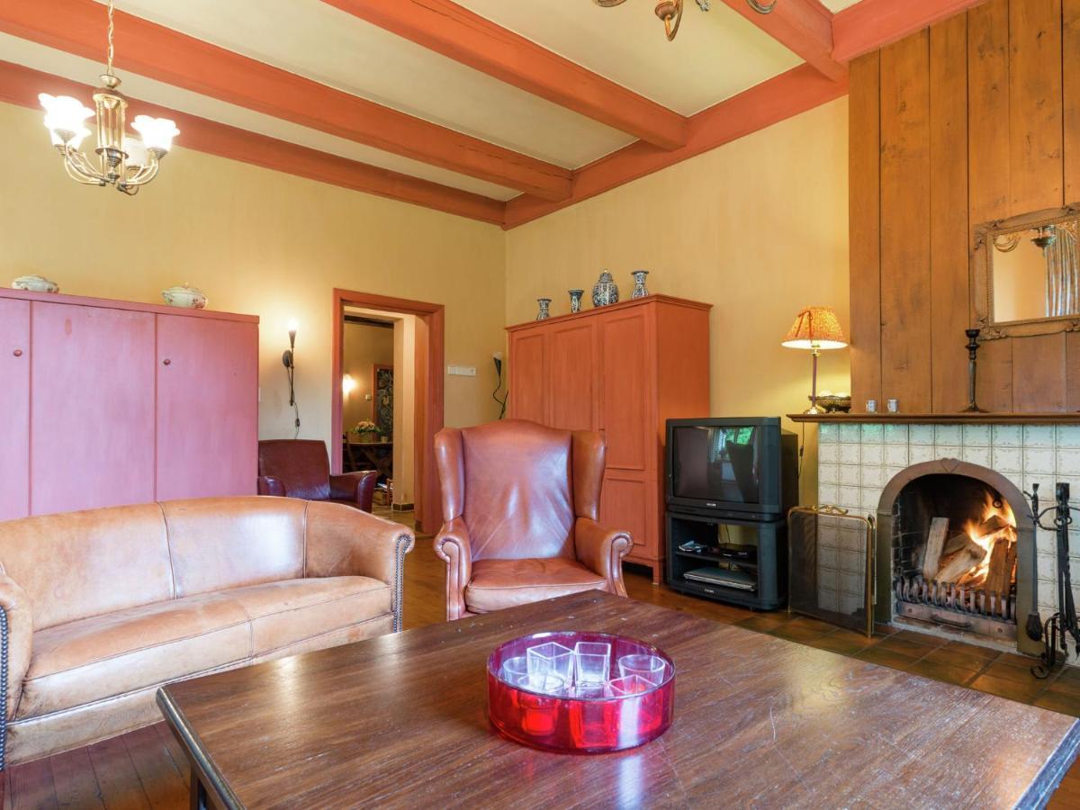 Quietly Located Farmhouse With Sauna And Hot Tub Balkbrug Exterior photo